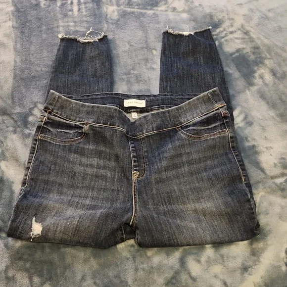 Lane Bryant Jeans - Picture 3 of 8